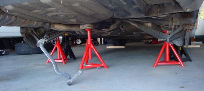 How to Safely Jack Your Car: 3 Important Tips