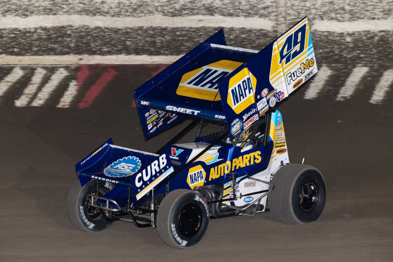 Brad Sweet NAPA AUTO PARTS 49 Outlaws Thunderbowl 2022 