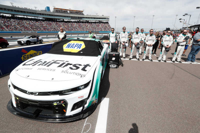 #9: Chase Elliott, Hendrick Motorsports, UniFirst Chevrolet Camaro