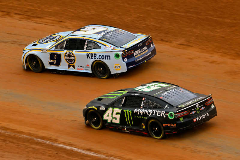 #9: Chase Elliott, Hendrick Motorsports, Kelley Blue Book Chevrolet Camaro and #45: Kurt Busch, 23XI Racing, Monster Energy Toyota Camry