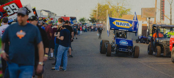 World of Outlaws Battle the PA Posse at Lincoln and Williams Grove