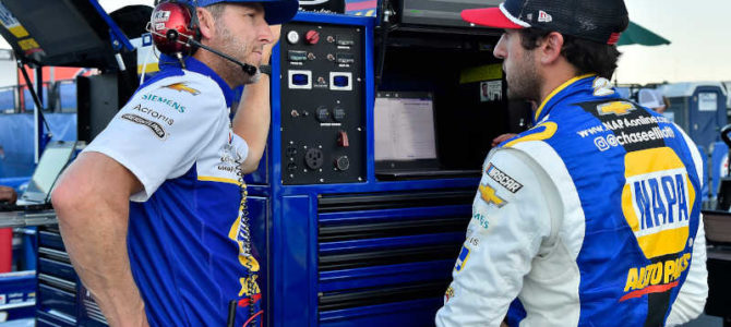 Mechanical Issue Ends Elliott’s Night Early at Charlotte After Strong Start
