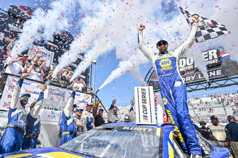 #9: Chase Elliott, Hendrick Motorsports, NAPA Auto Parts Chevrolet Camaro, celebrates after winning
