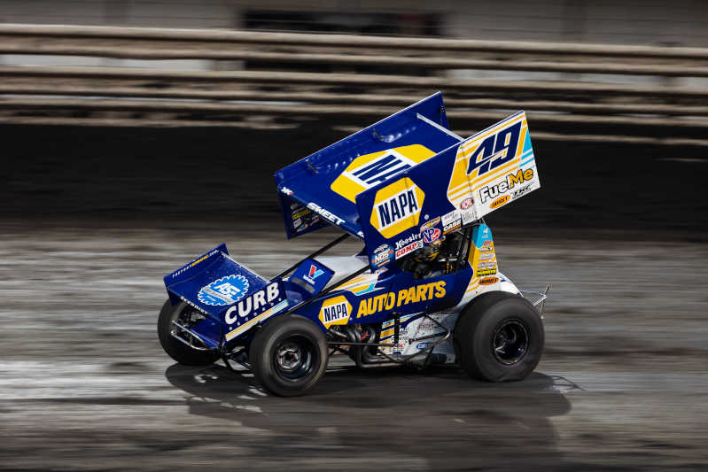 Brad Sweet 49 Knoxville NAPA AUTO PARTS 2022 middle