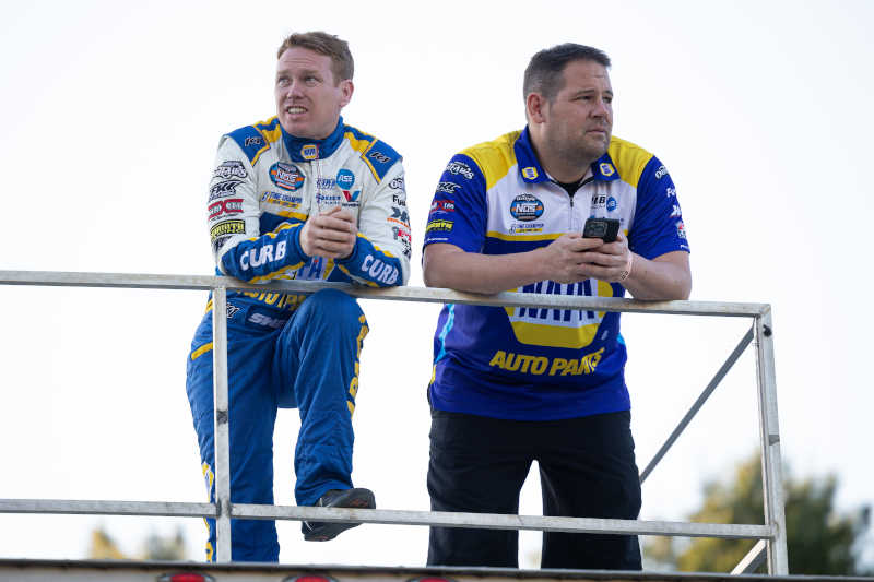 Brad Sweet NAPA AUTO PARTS 49 Outlaws vs Posse 