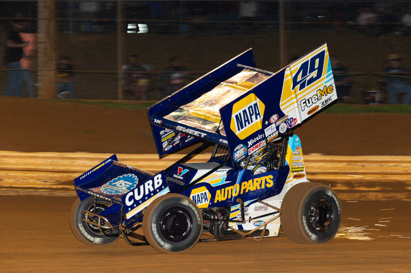 Brad Sweet NAPA AUTO PARTS 49 Outlaws vs Posse 