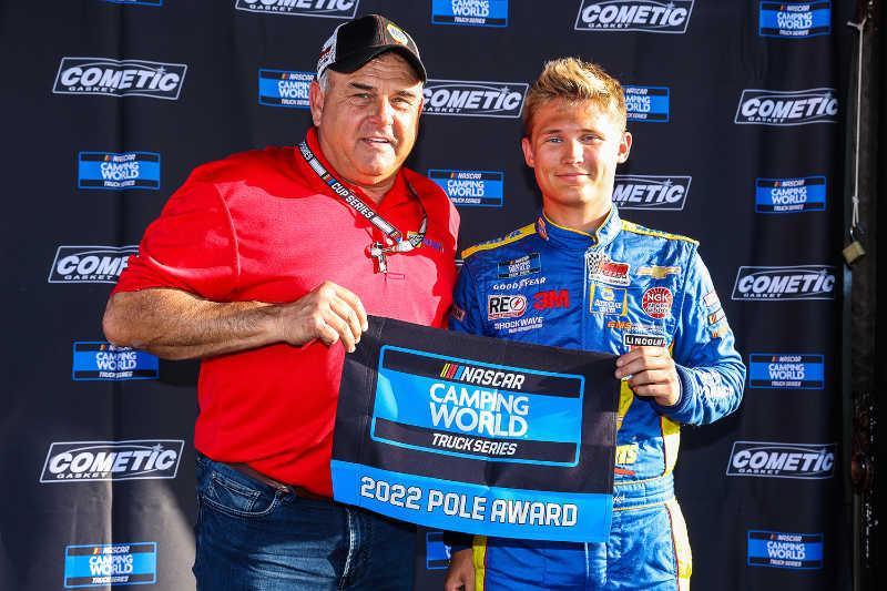 #19: Derek Kraus, McAnally Hilgemann Racing, NAPA AutoCare Center Chevrolet Silverado